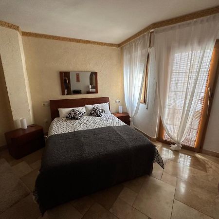 דירות פואנגירולה Apartamento En El Centro A Dos Minutos De La Playa מראה חיצוני תמונה